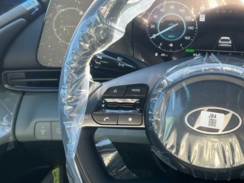 New 2026 Hyundai Elantra Limited image 18