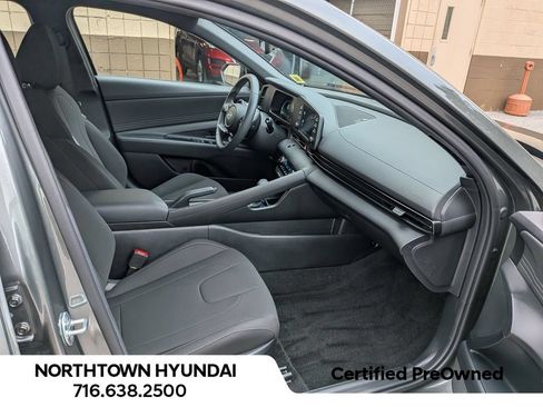 Used 2026 Hyundai Elantra Sport FWD image 32