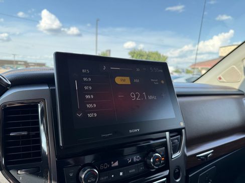 Used 2018 Nissan Titan Platinum Reserve w/ Platinum Utility Package AWD/4WD image 30