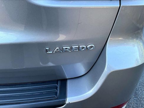 Used 2015 Jeep Grand Cherokee Laredo w/ Quick Order Package 23E RWD image 10
