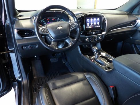 Used 2022 Chevrolet Traverse LT AWD/4WD image 15