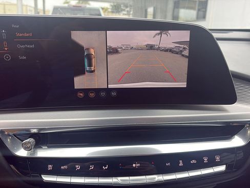 Used 2024 Cadillac Lyriq Luxury RWD image 22