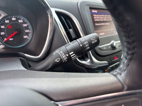 Certified 2021 Chevrolet Equinox LT image 26