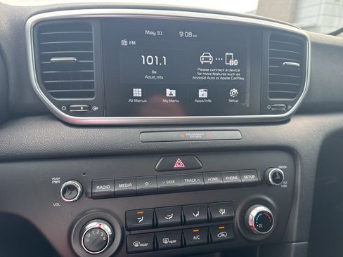 Used 2020 Kia Sportage LX AWD/4WD image 13