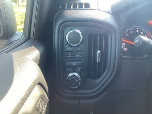 New 2025 GMC Sierra 1500 Pro w/ Graphite Edition image 17