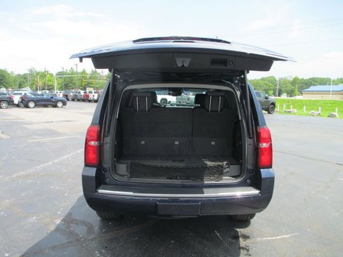 Used 2018 Chevrolet Tahoe Premier AWD/4WD image 8