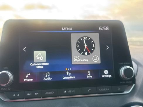 Used 2024 Nissan Sentra SV w/ All-Weather Package FWD image 40