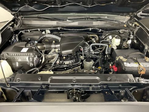Used 2019 Toyota Tacoma SR w/ SR Convenience Package RWD image 9
