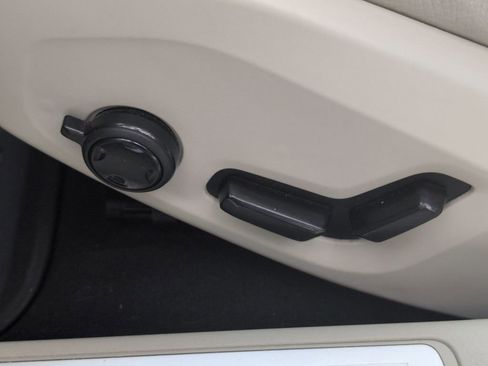 Used 2020 Volvo S60 T5 Inscription w/ Protection Package Premier image 14