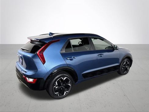 Certified 2023 Kia Niro Wind FWD image 7