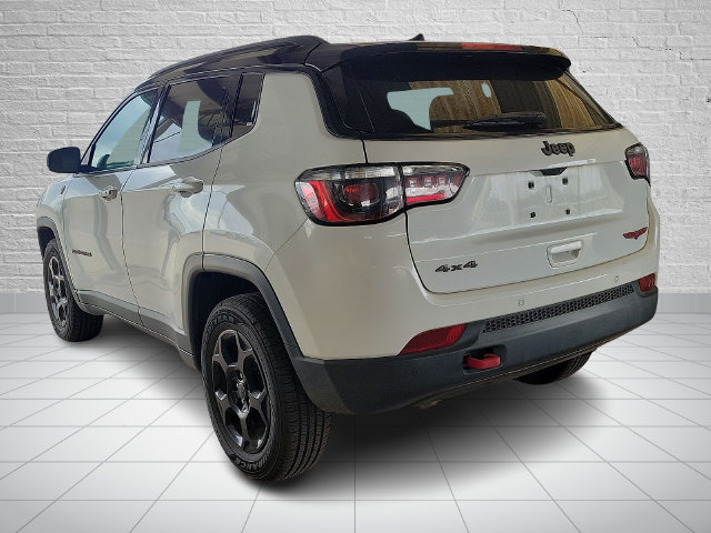 Used 2023 Jeep Compass Trailhawk AWD/4WD image 2