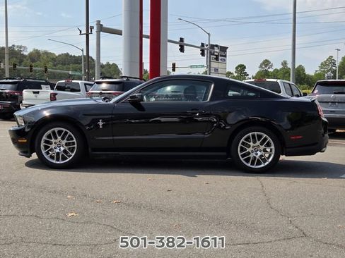 Used 2012 Ford Mustang Premium RWD image 8