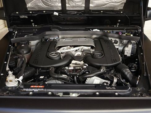 Used 2017 Mercedes-Benz G 550 Squared image 33