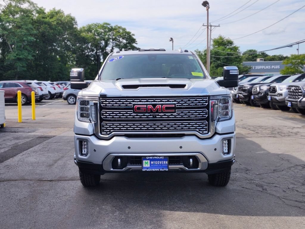 Used 2020 GMC Sierra 3500 Denali w/ Denali Ultimate Package AWD/4WD image 8