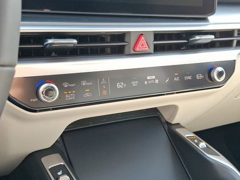 New 2026 Kia Sorento EX image 14