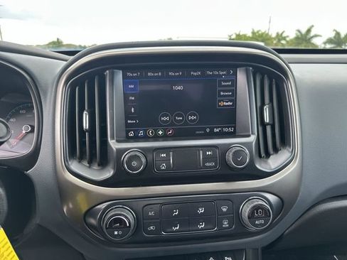 Used 2022 Chevrolet Colorado Z71 w/ Trail Boss Package image 25