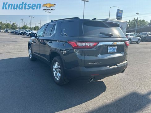 Used 2021 Chevrolet Traverse LT AWD/4WD image 5