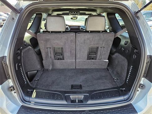 Used 2024 Dodge Durango GT image 11