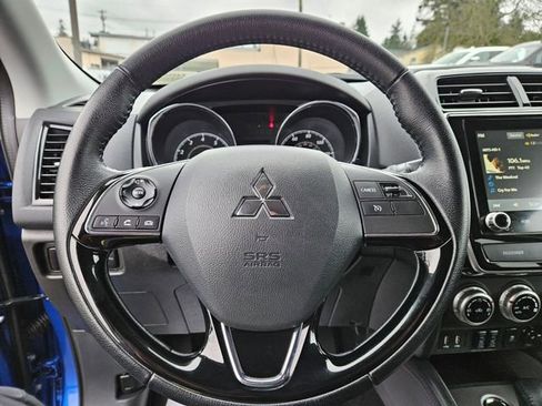 Used 2024 Mitsubishi Outlander Sport SE AWD/4WD image 28
