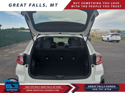 Used 2024 Subaru Crosstrek 2.0i Premium image 14