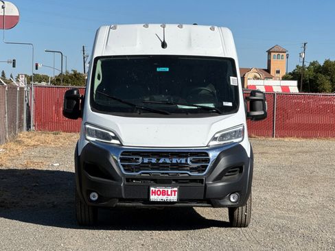 New 2026 RAM ProMaster 2500 w/ Quick Order Package 22G SLT image 8