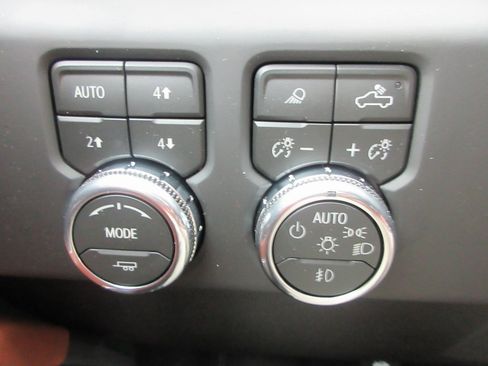 New 2026 GMC Sierra 1500 Denali Ultimate image 18