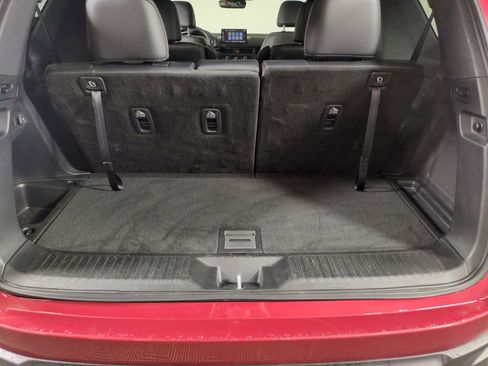 Used 2023 Honda Pilot TrailSport image 22