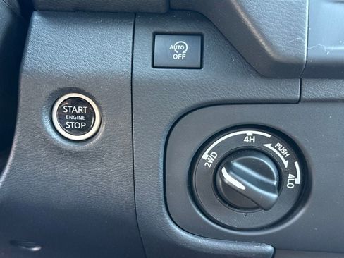 Used 2025 Nissan Frontier PRO-4X w/ Pro Premium Package AWD/4WD image 29