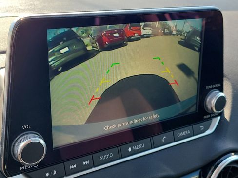 Certified 2024 Nissan Sentra SV image 30