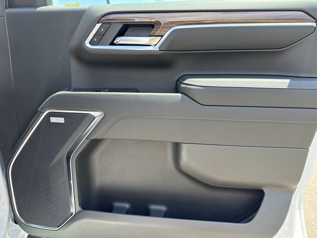 New 2026 Chevrolet Silverado 1500 RST w/ Safety Package AWD/4WD image 9