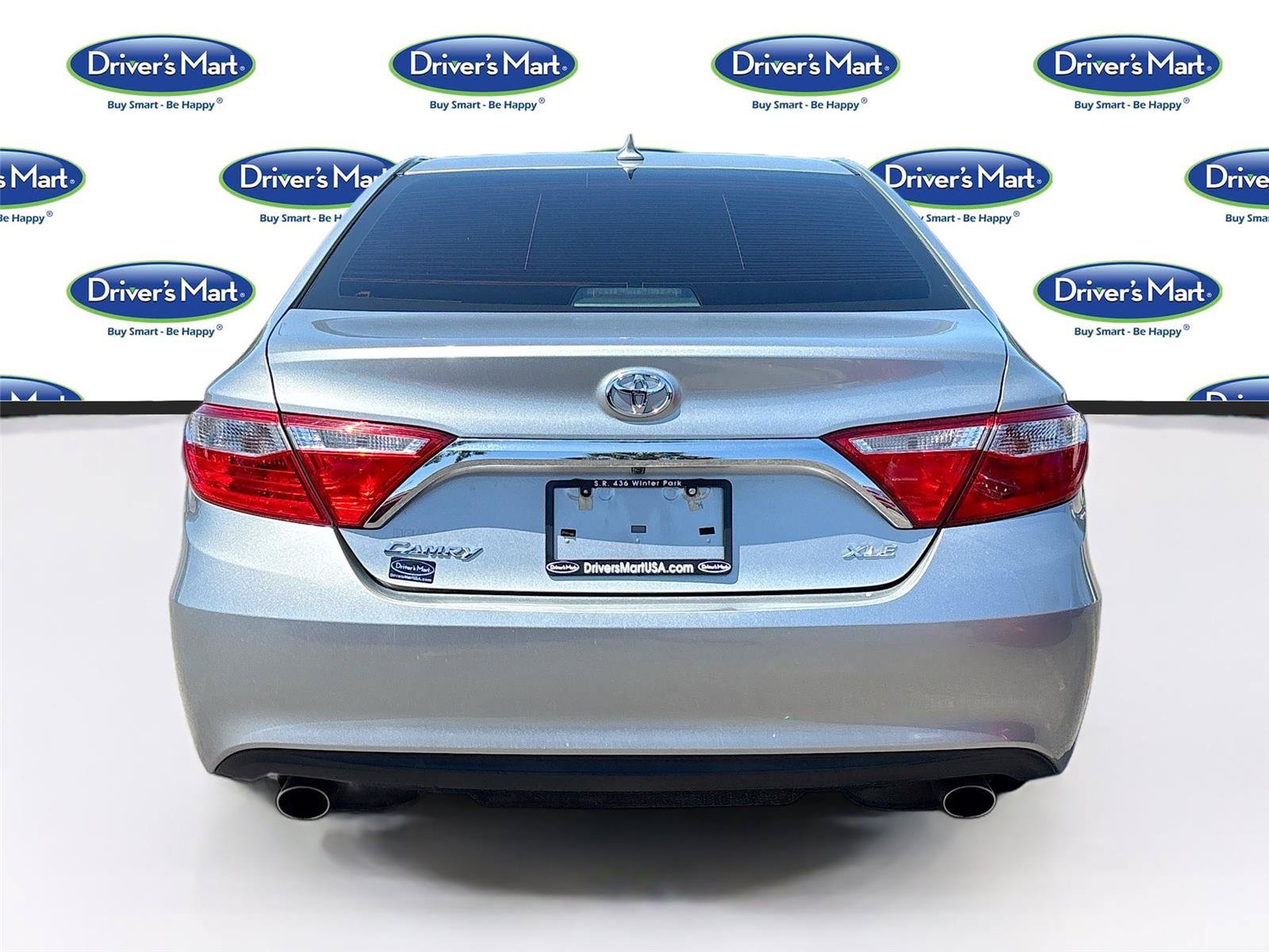 Used 2017 Toyota Camry XLE w/ Advanced Technology Package FWD image 6