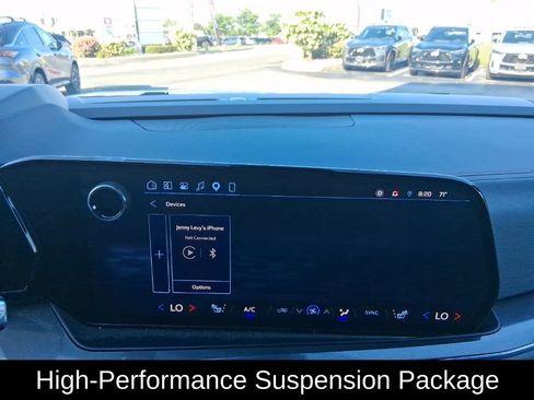 Used 2025 Chevrolet Tahoe RST w/ RST Performance Edition AWD/4WD image 21