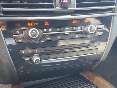 Used 2017 BMW X5 xDrive40e image 26