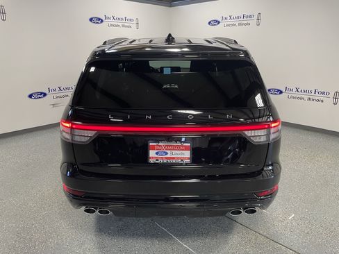 Used 2025 Lincoln Aviator AWD w/ Jet Appearance Package image 5
