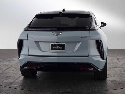 New 2026 Cadillac Lyriq V image 4