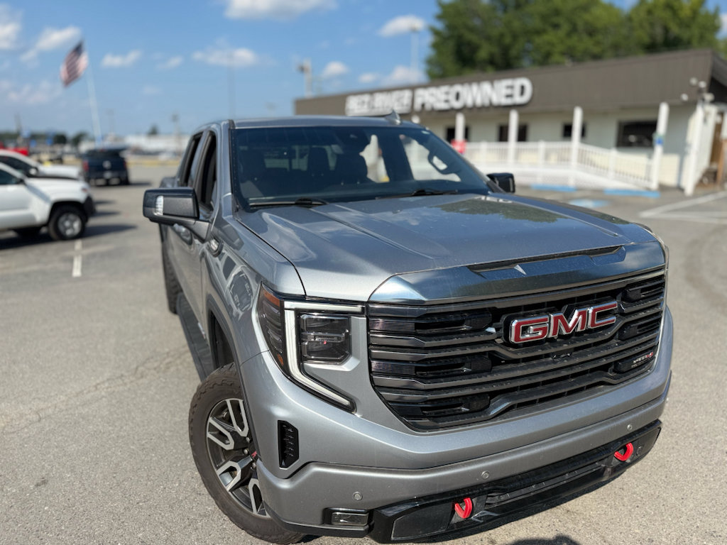 Used 2024 GMC Sierra 1500 AT4 w/ Technology Package AWD/4WD image 15