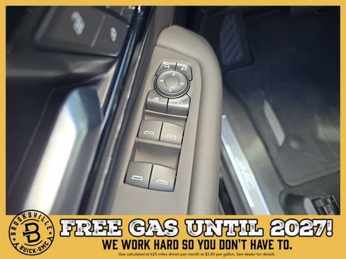 New 2026 GMC Yukon XL Elevation w/ Elevation Premium Package AWD/4WD image 18