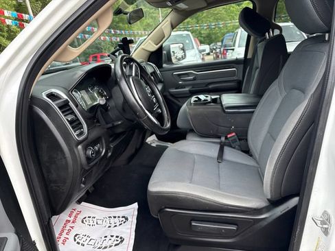 Used 2019 RAM 1500 Big Horn AWD/4WD image 8
