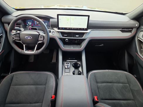 Used 2025 Ford Explorer ST w/ Sun And Sound Package AWD/4WD image 14