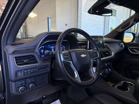 Certified 2022 Chevrolet Tahoe LT w/ LT Signature Plus Package AWD/4WD image 11