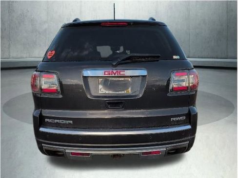 Used 2014 GMC Acadia Denali image 8