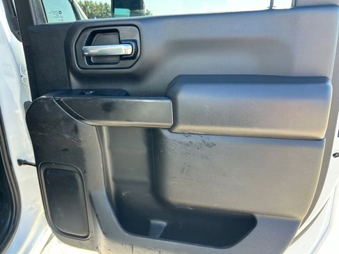 Used 2022 Chevrolet Silverado 3500 LT image 14