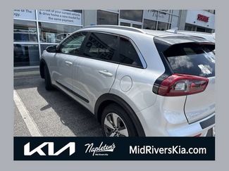Used 2017 Kia Niro LX FWD video 1