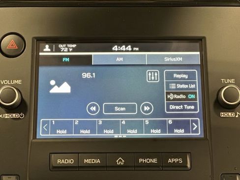 Used 2025 Subaru Impreza 2.0i image 10