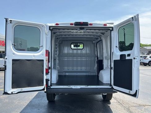 New 2026 RAM ProMaster 1500 w/ Safety Group FWD image 10
