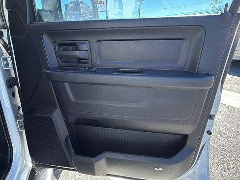 Used 2014 RAM 1500 Express image 17
