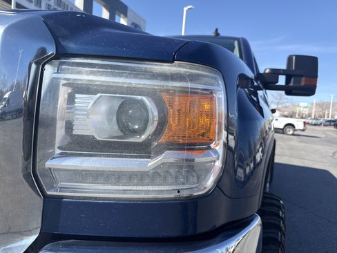 Used 2016 GMC Sierra 2500 4x4 Crew Cab image 12