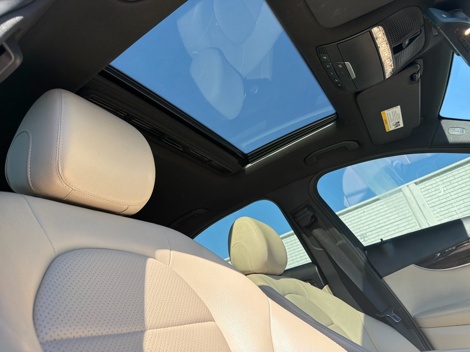 Used 2021 Mercedes-Benz C 300 Sedan image 12