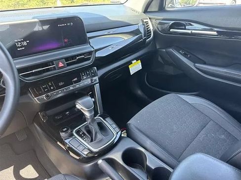 Certified 2024 Kia Seltos S FWD image 11