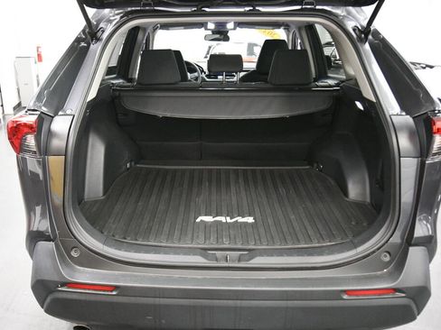 Certified 2023 Toyota RAV4 LE image 21